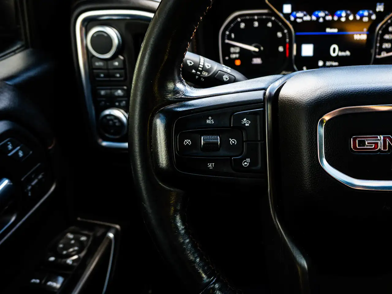 GMC Sierra 1500 снимка GMC Sierra 1500