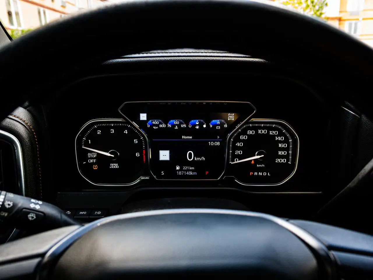 GMC Sierra 1500 снимка GMC Sierra 1500