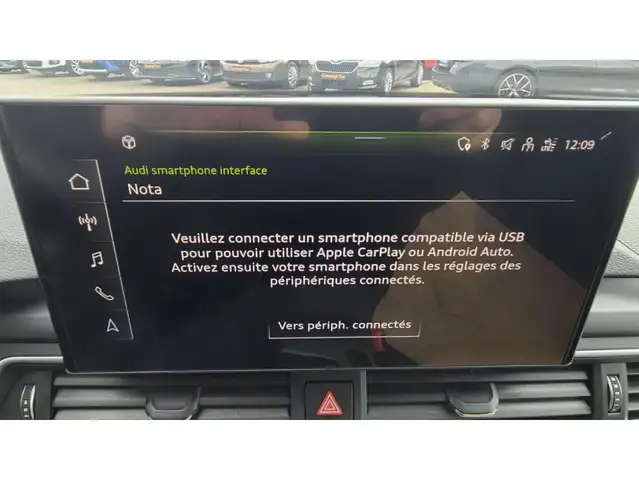 Audi A4 view 11