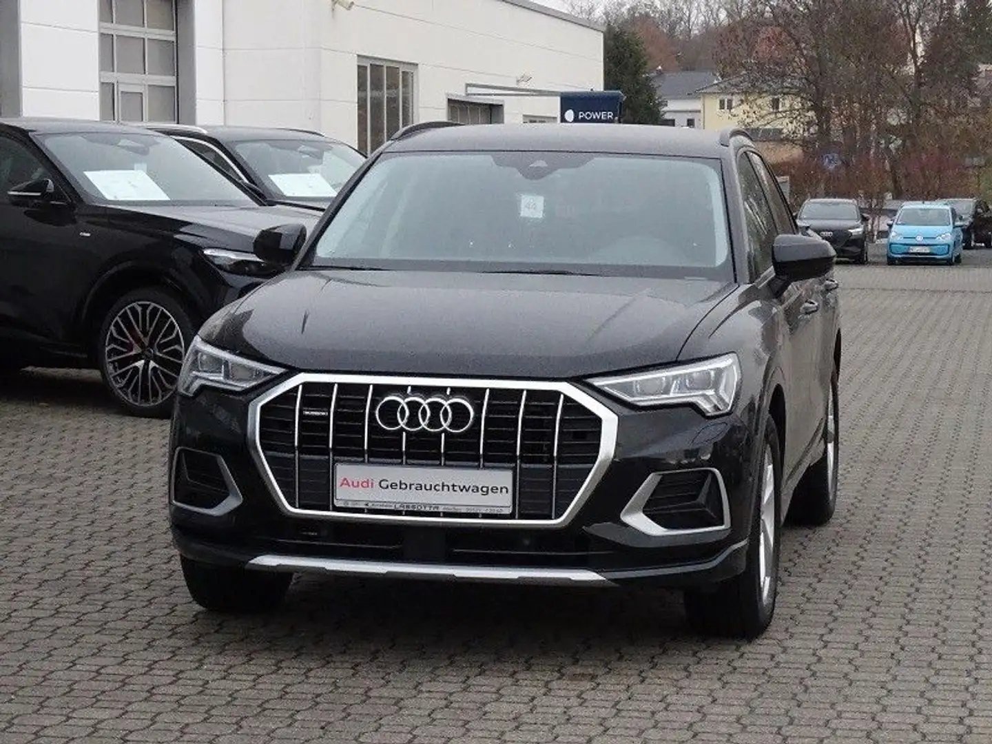 Audi Q3 40 TDI advanced quattro - Matrix / AHZV Schwarz - 2