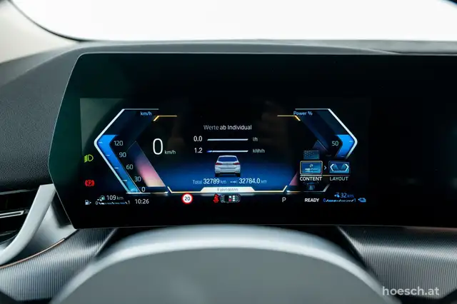 BMW 2 Series view 10