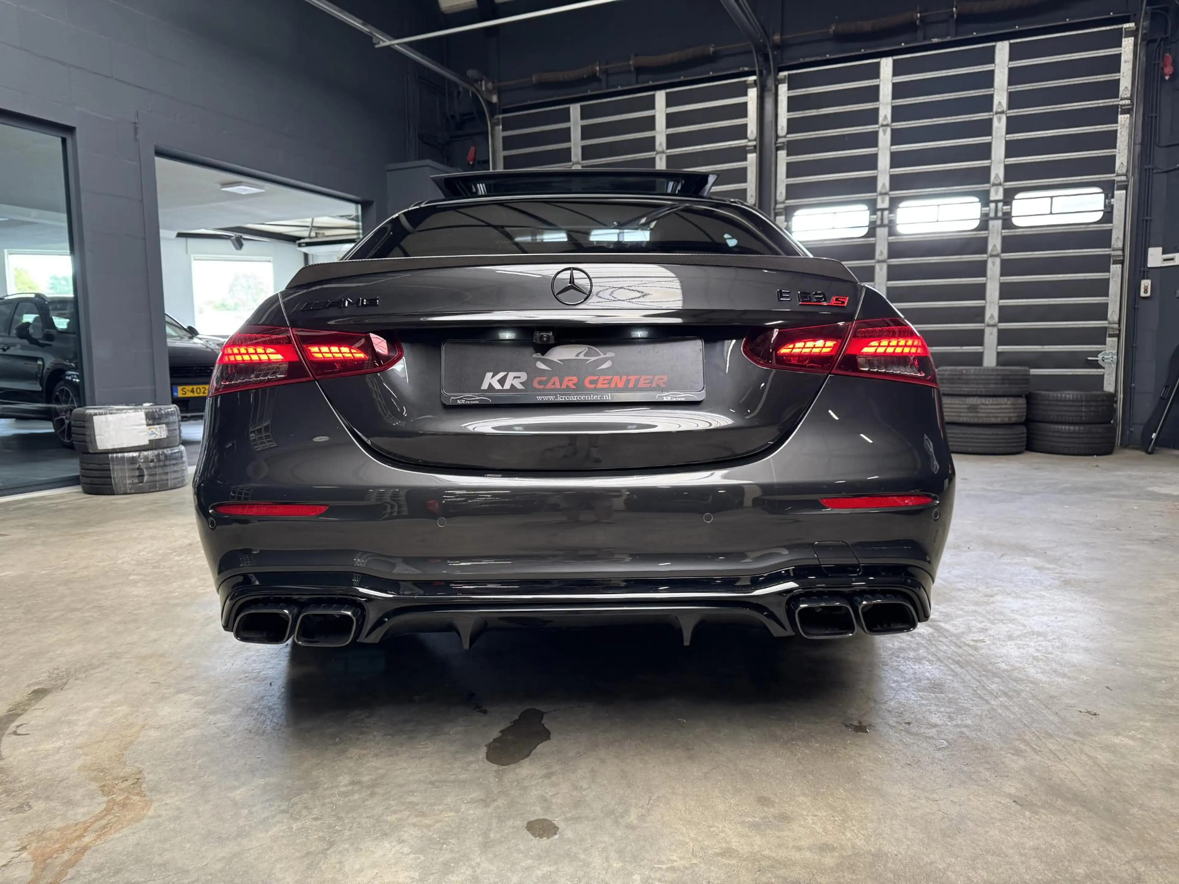 Mercedes-Benz E 63 AMG S 4MATIC+ PANO-CARBON-360-MULTI BEAM — photo 8