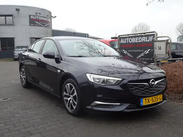 Opel Insignia Grand Sport 1.5 Turbo Business+