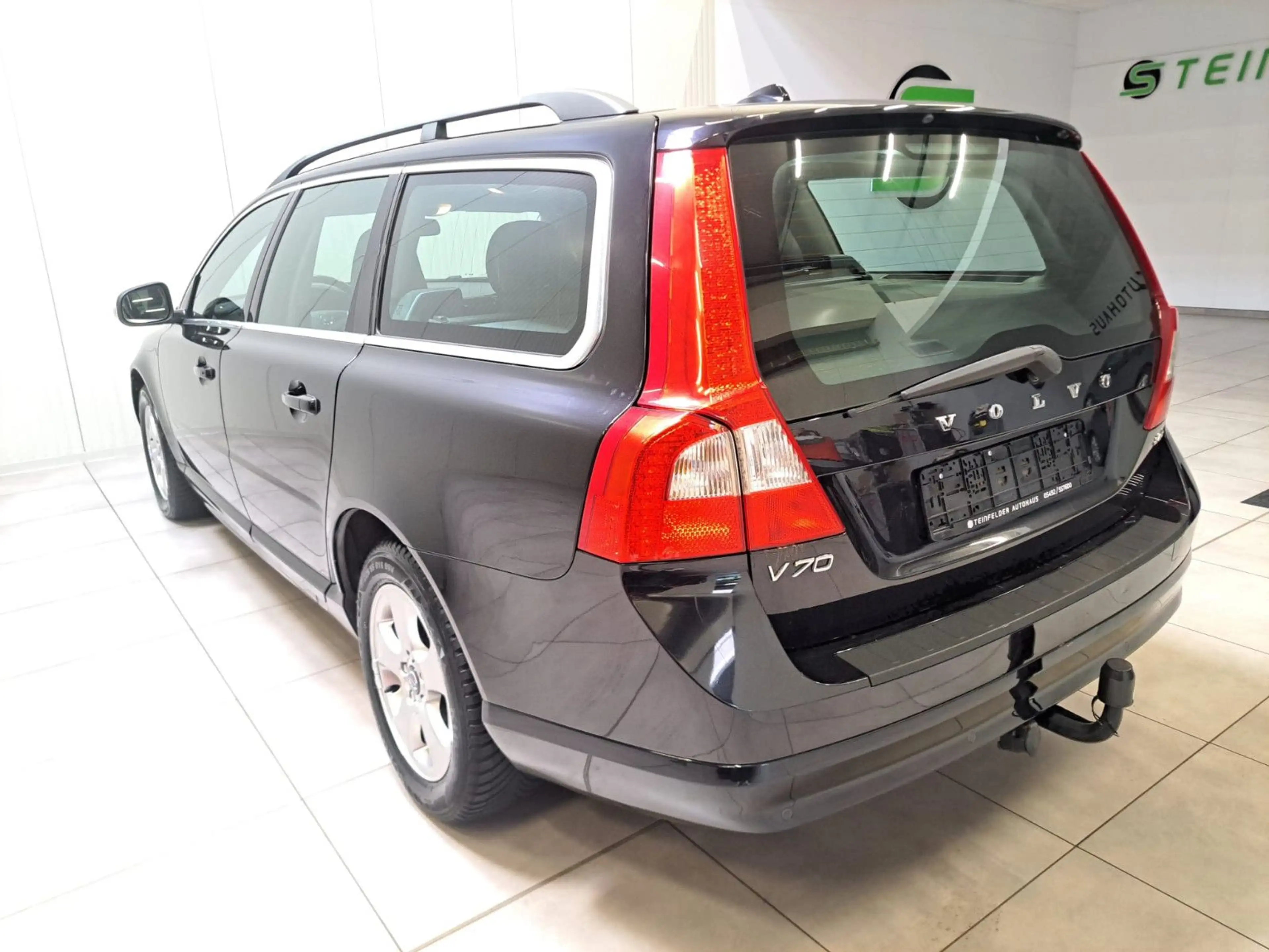 Volvo V70 / SCHIEBEDACH / NAVI / XENON / LEDER — photo 5