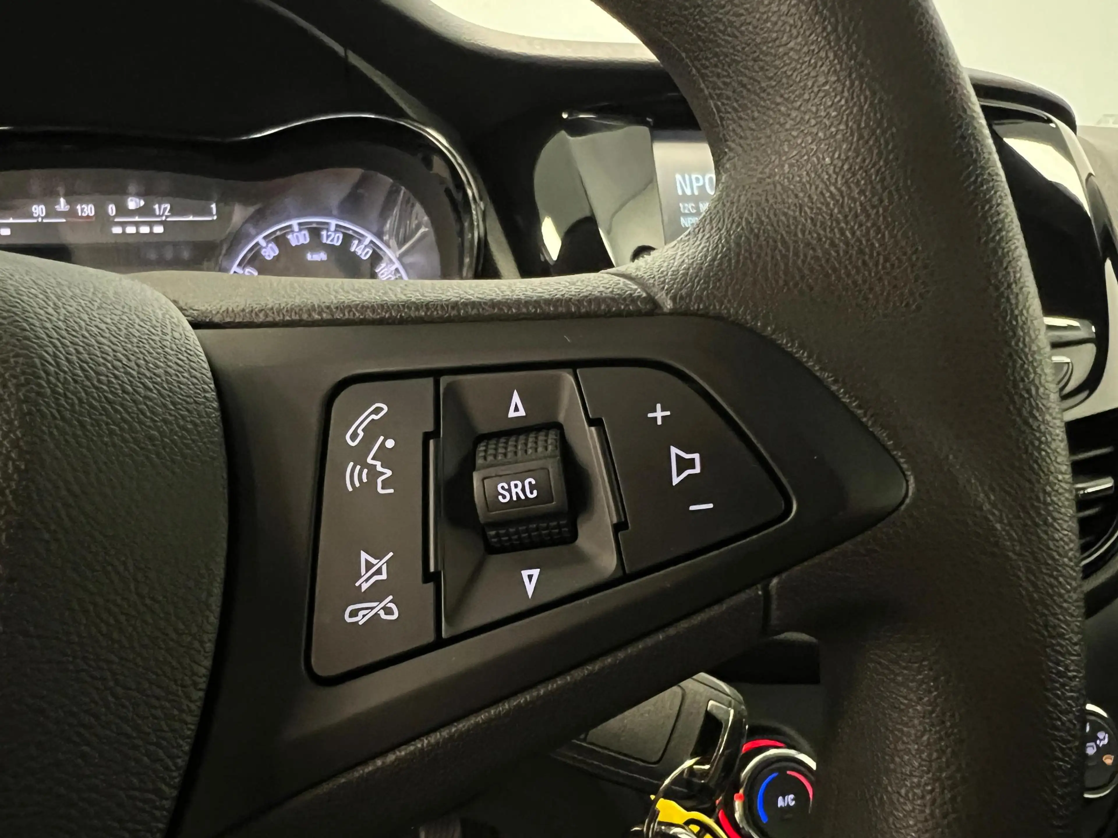 Opel Karl 1.0 Rocks Online Edition AIRCO / TREKH. / CARPLAY — photo 13