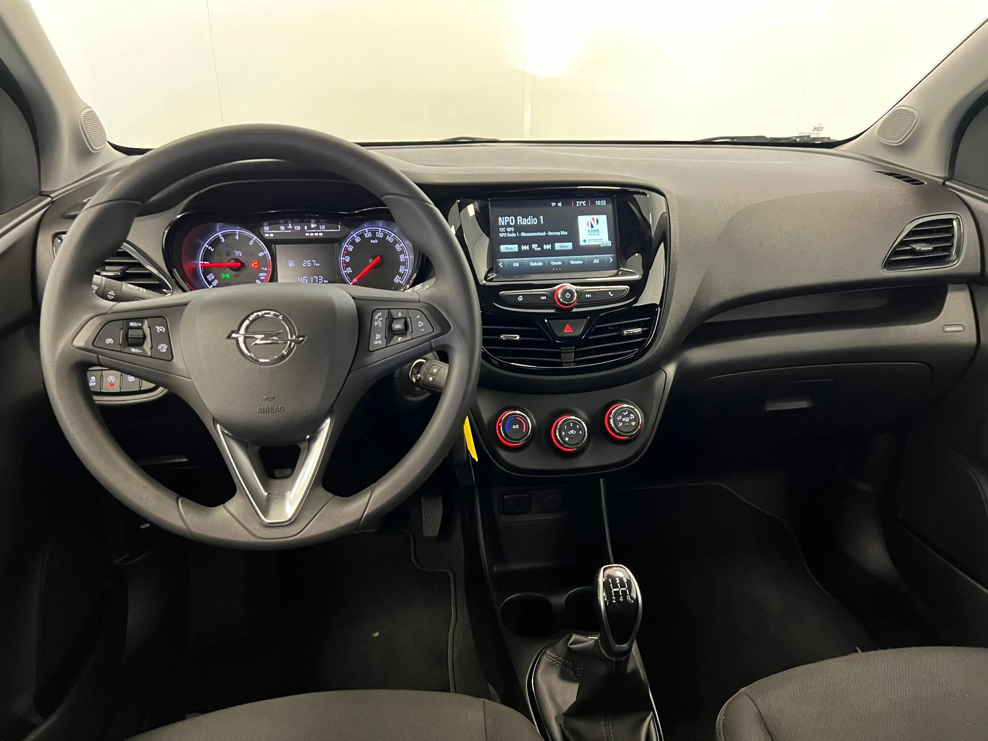 Opel Karl 1.0 Rocks Online Edition AIRCO / TREKH. / CARPLAY — photo 5
