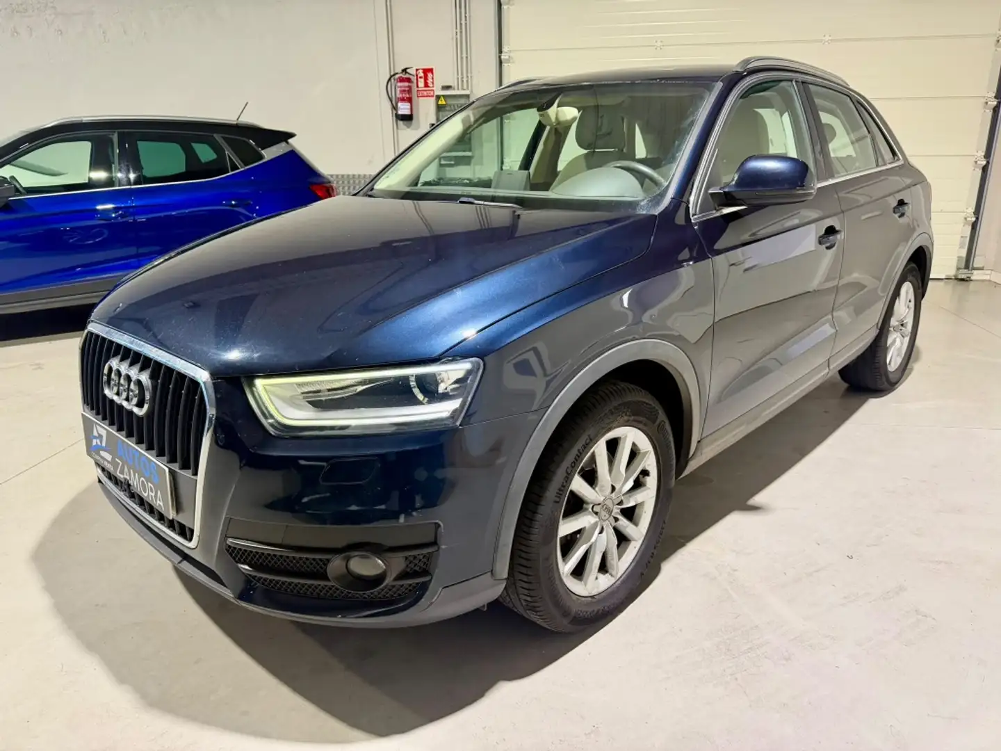 Audi Q3 2.0TDI Ambiente Plus Azul - 1
