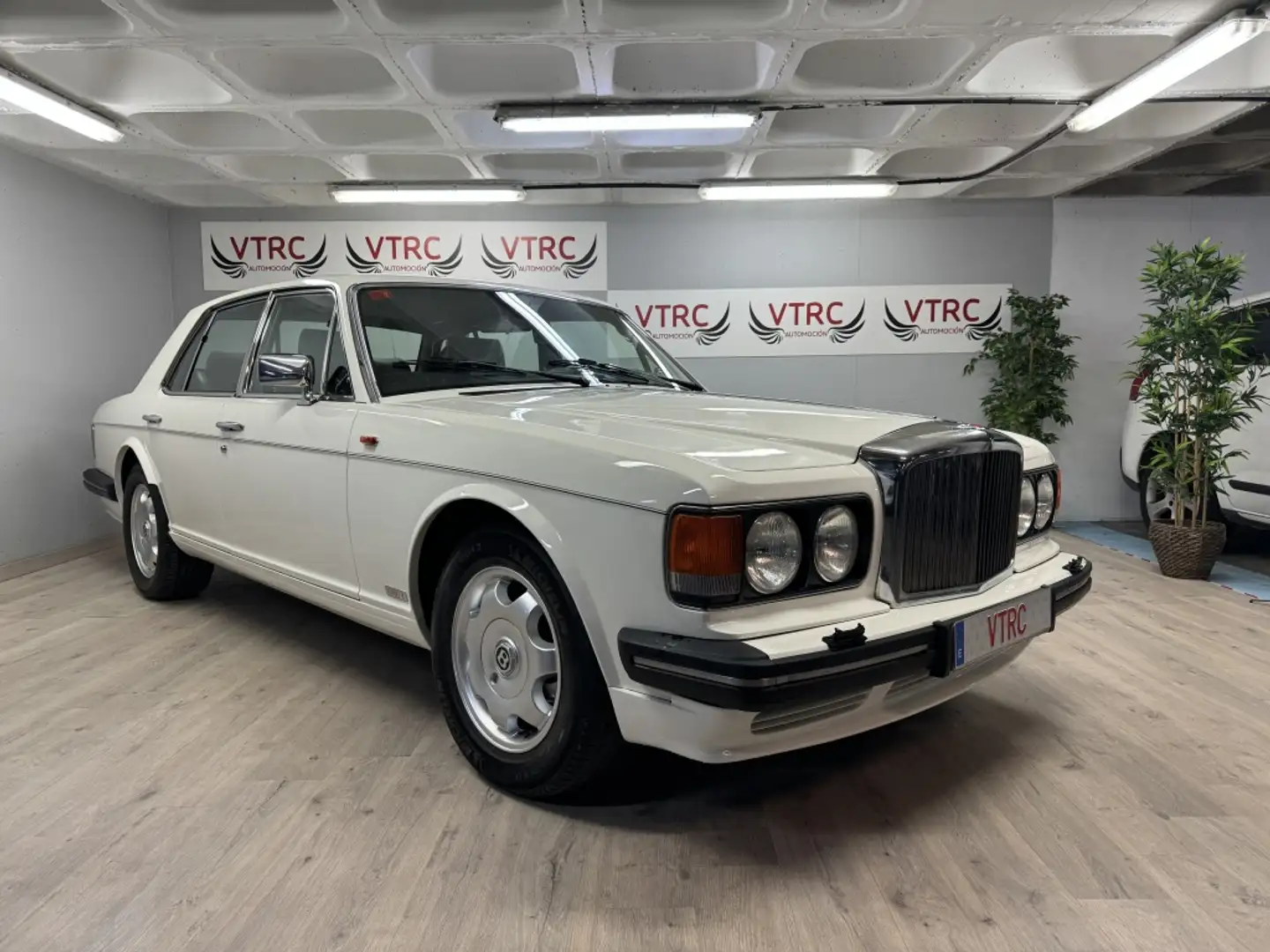 Bentley Turbo R Biały - 1