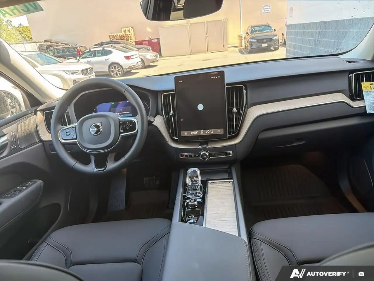 Volvo XC60 photo Volvo XC60