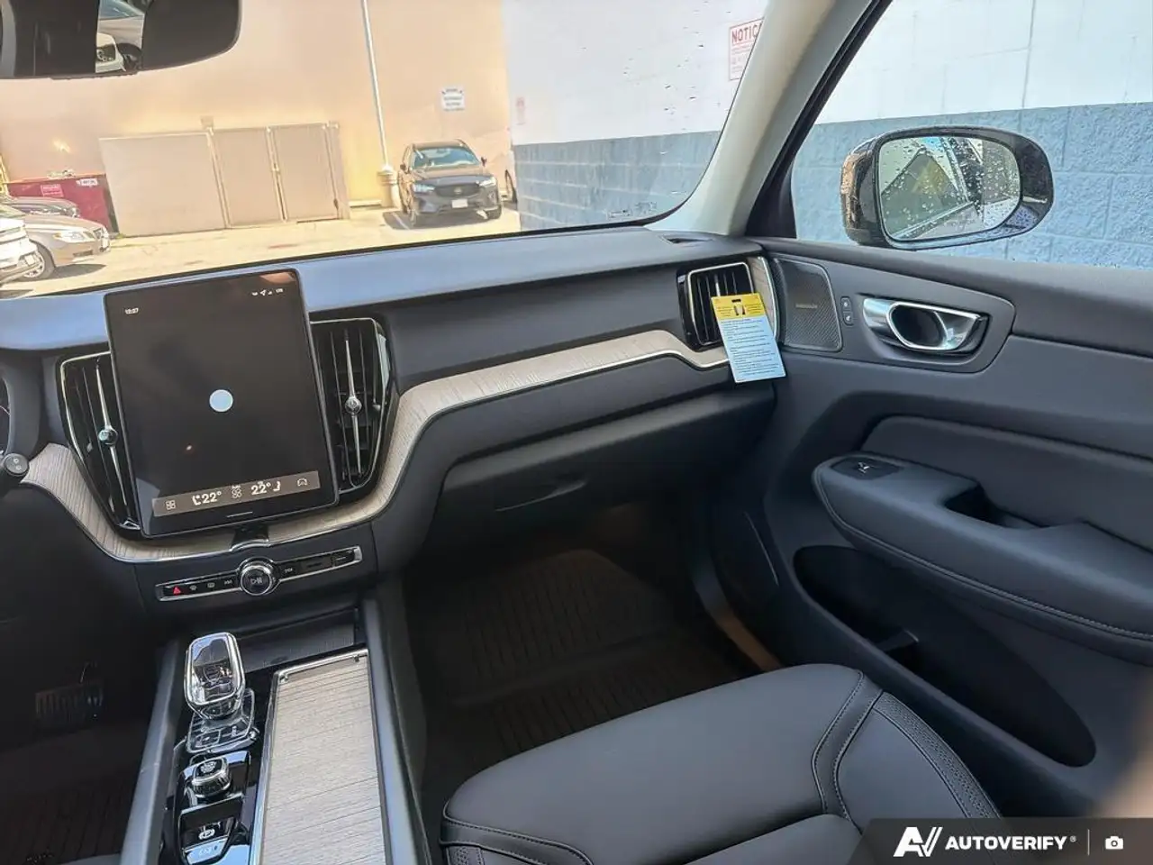 Volvo XC60 photo Volvo XC60