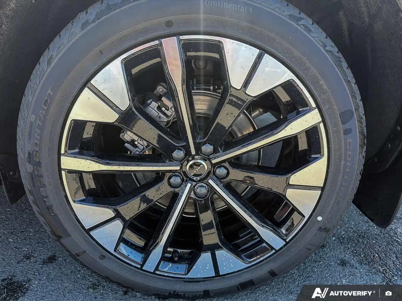 Volvo XC60 photo Volvo XC60