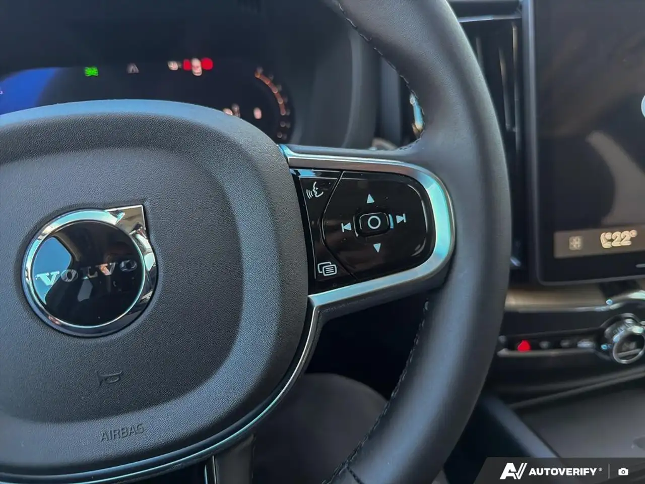 Volvo XC60 photo Volvo XC60