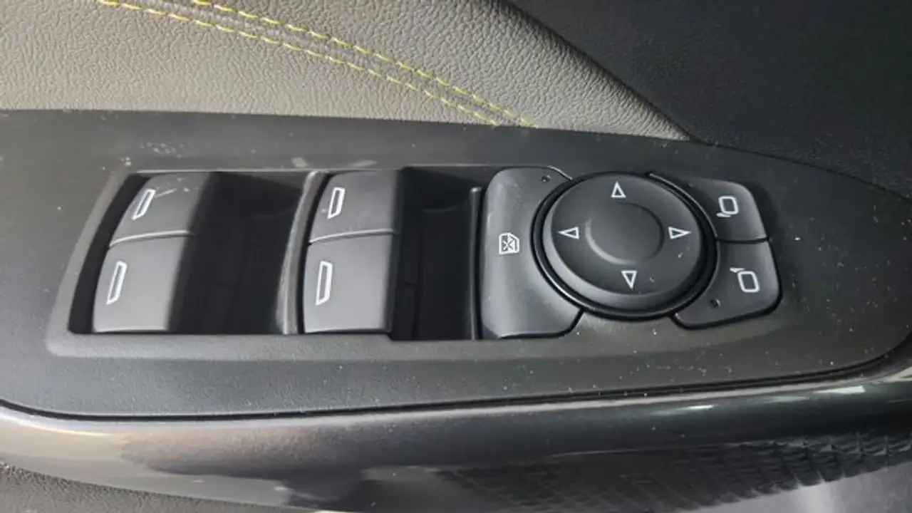 Chevrolet Trax снимка Chevrolet Trax