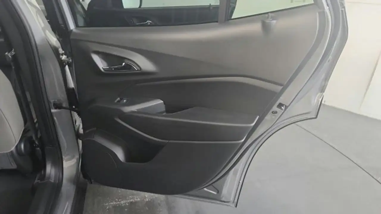 Chevrolet Trax снимка Chevrolet Trax