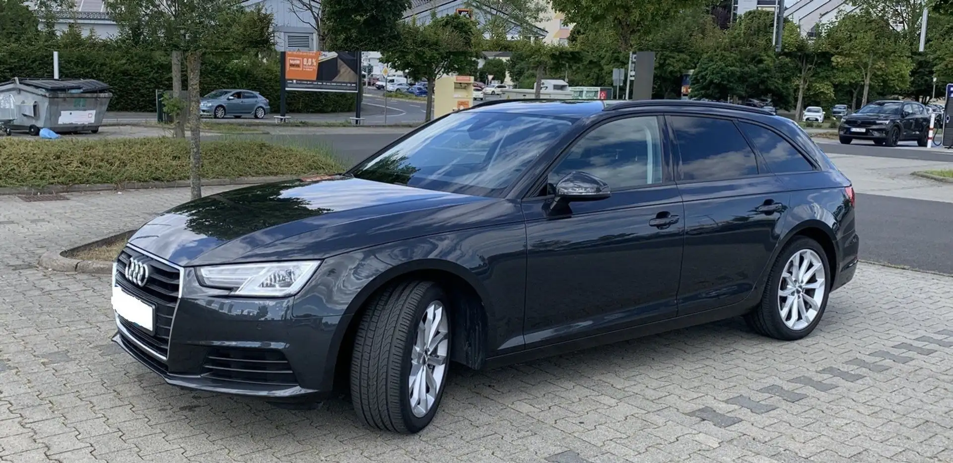 Audi A4 Avant 35TFSI MMI Navi*Xenon*Sitzheizung Grau - 1