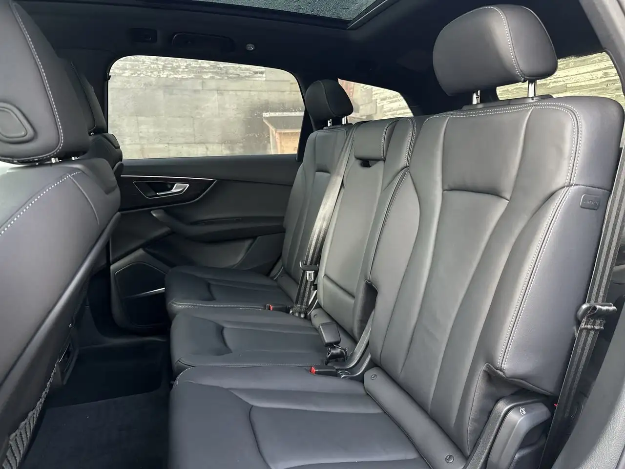 Audi Q7 снимка Audi Q7