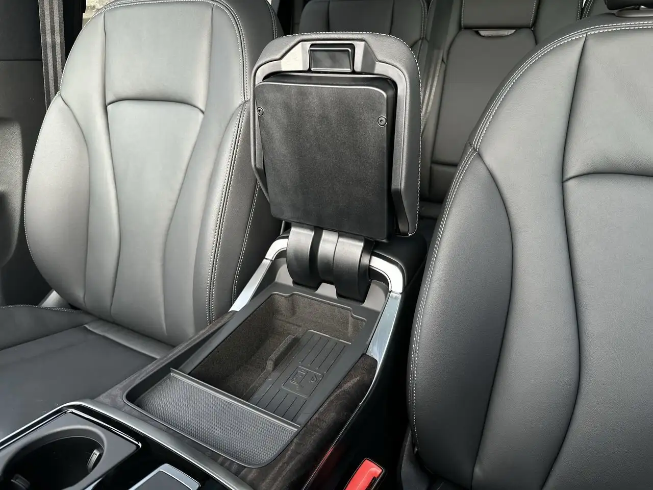 Audi Q7 снимка Audi Q7
