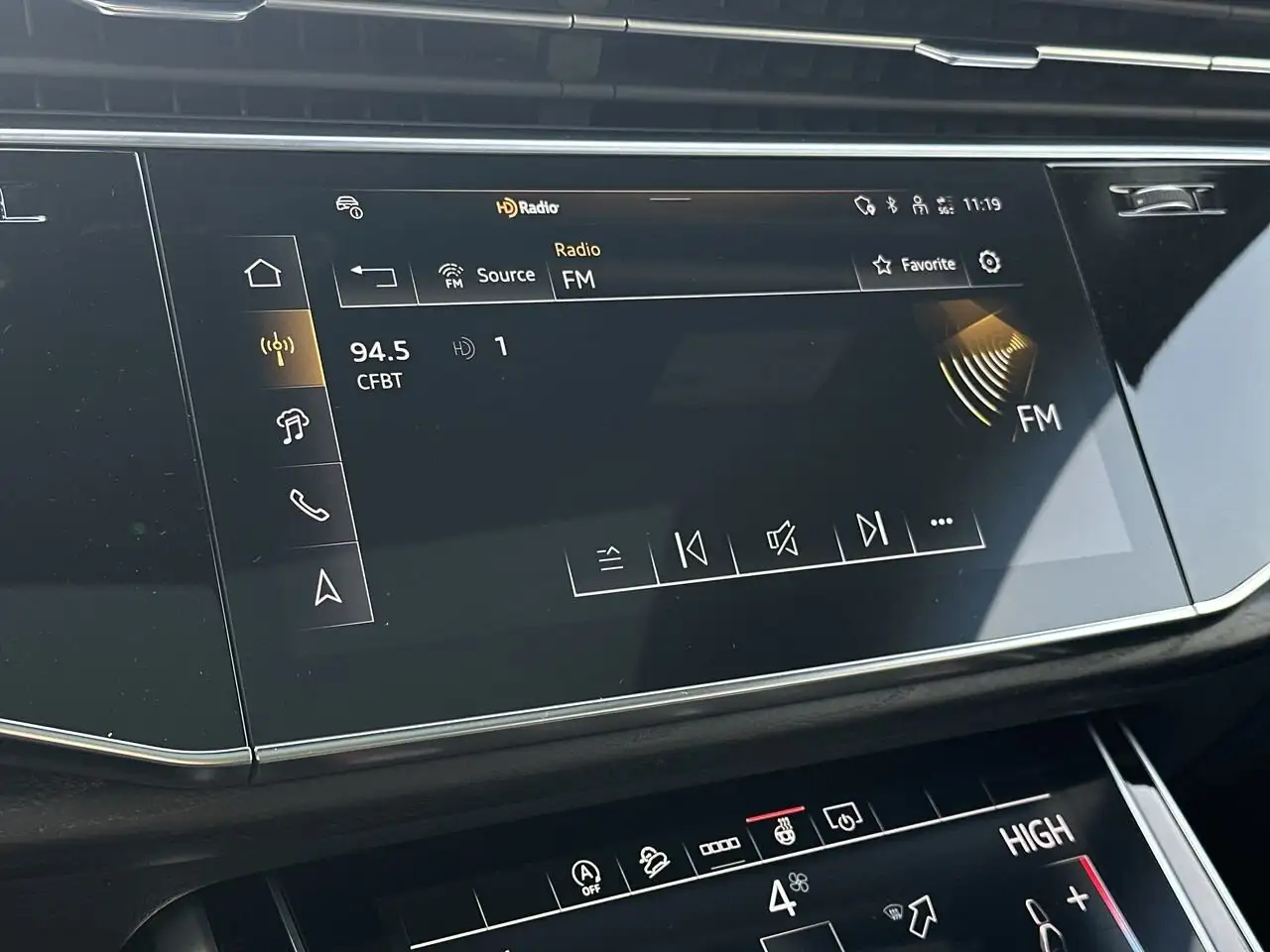 Audi Q7 снимка Audi Q7