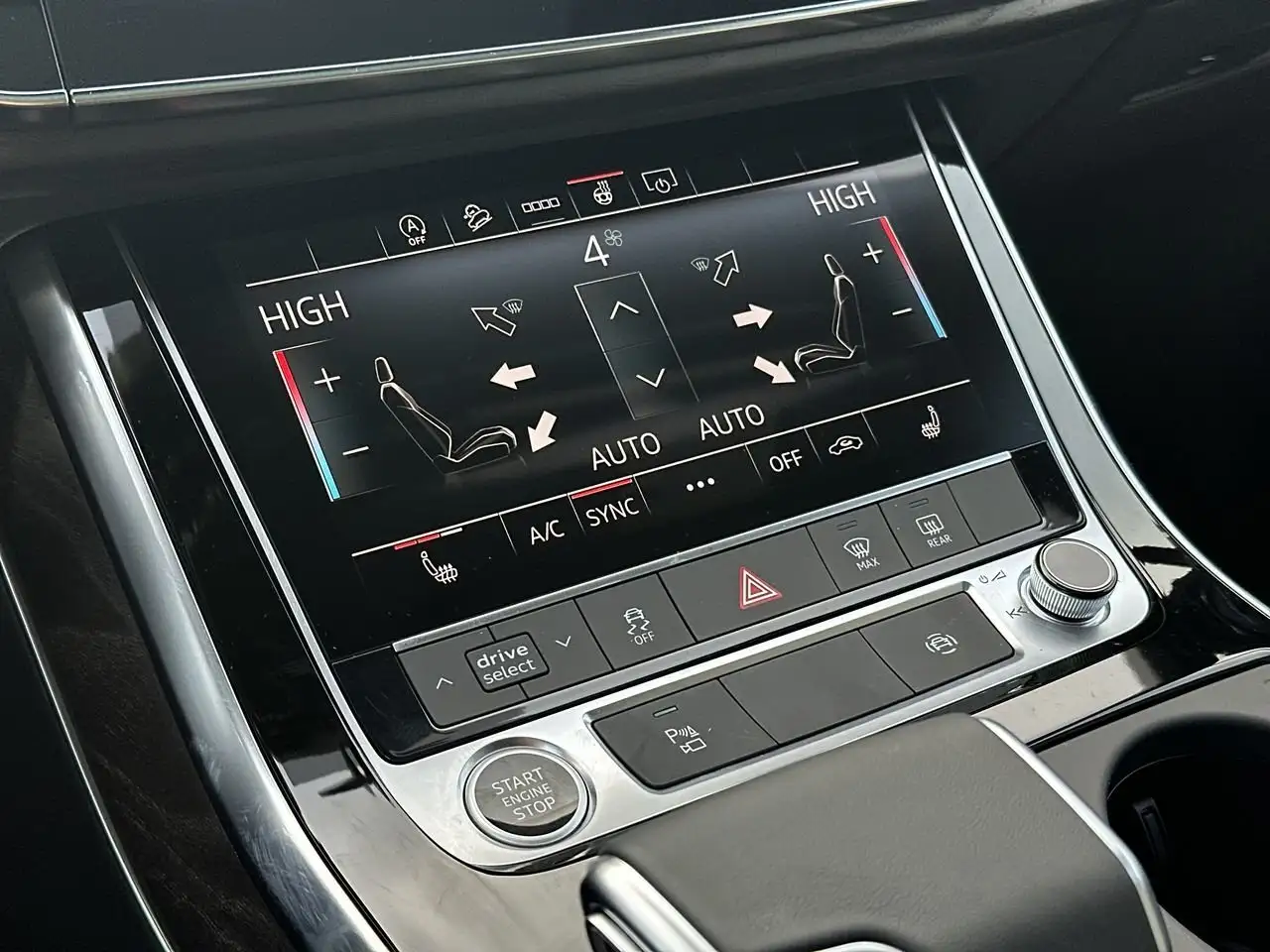 Audi Q7 снимка Audi Q7