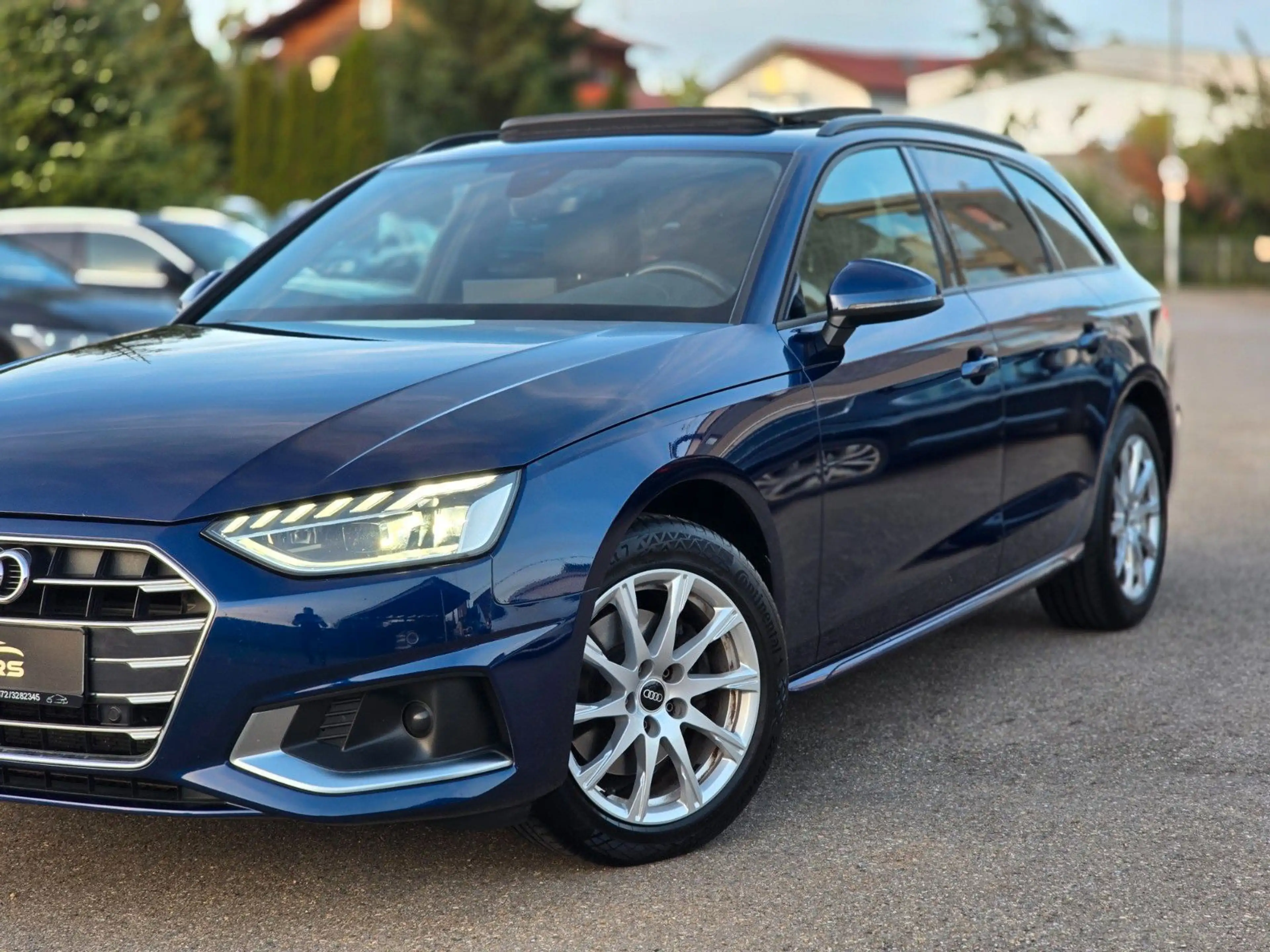 Audi A4 Avant 35 TDI*S-LINE INT.*NAVI*LEDER*LED*PANO* — photo 2