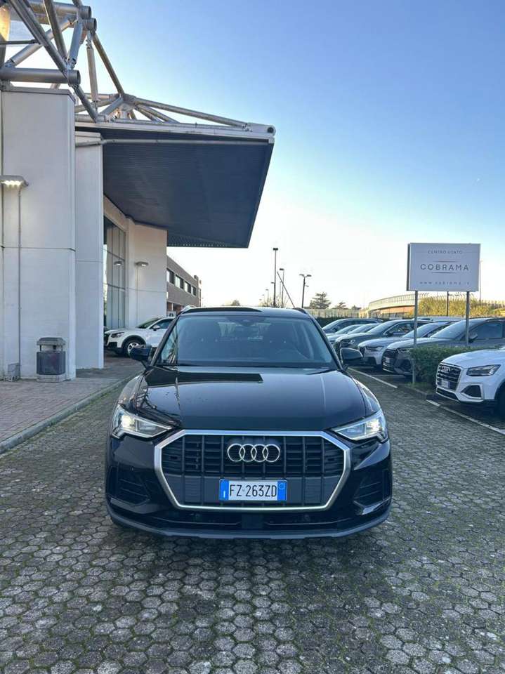 Audi Q3 35 TDI quattro S tronic Business