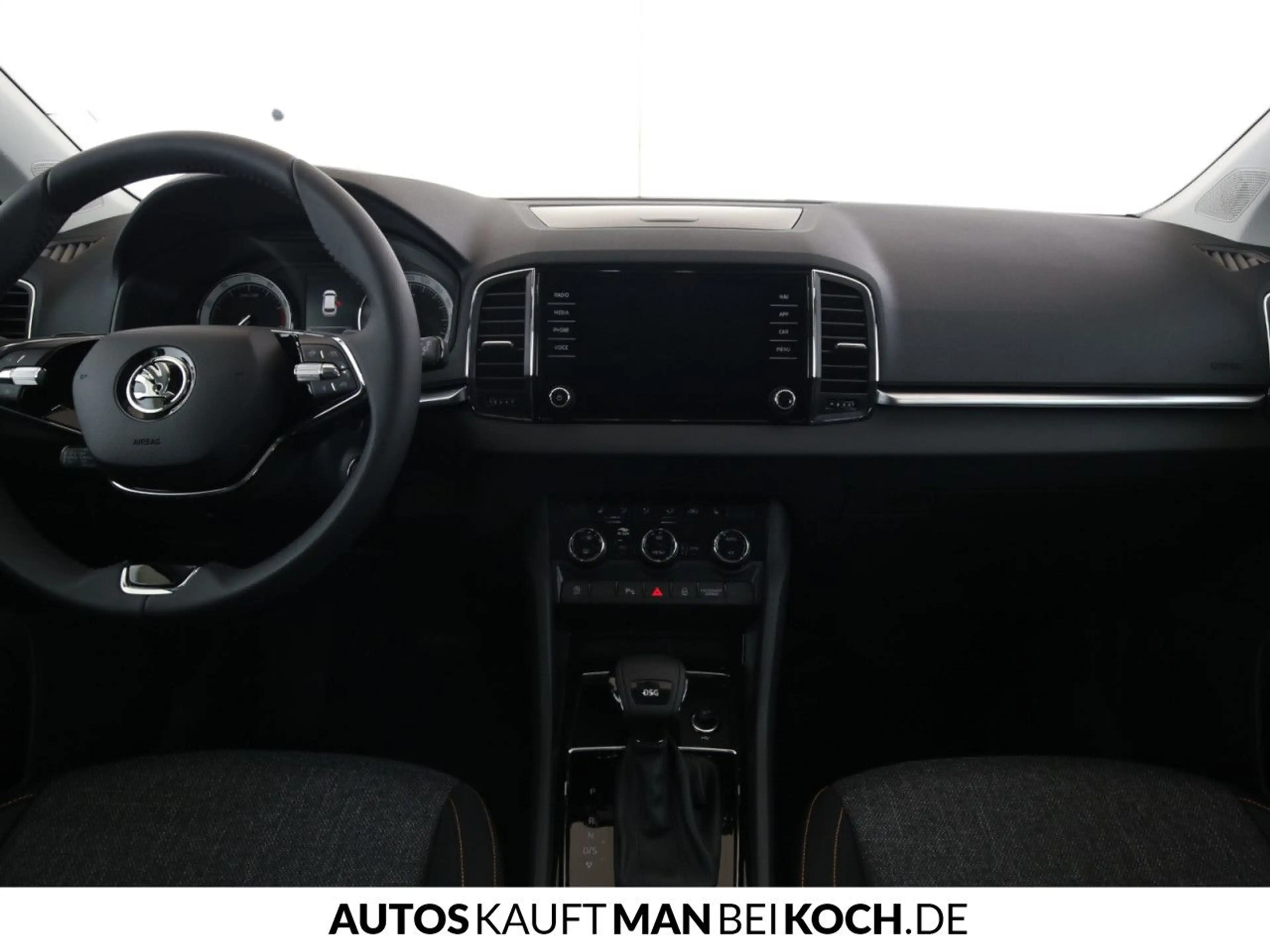 Skoda Karoq 1.5TSI DSG Clever ACC NAVI KESSY VARIOFLEX — photo 4