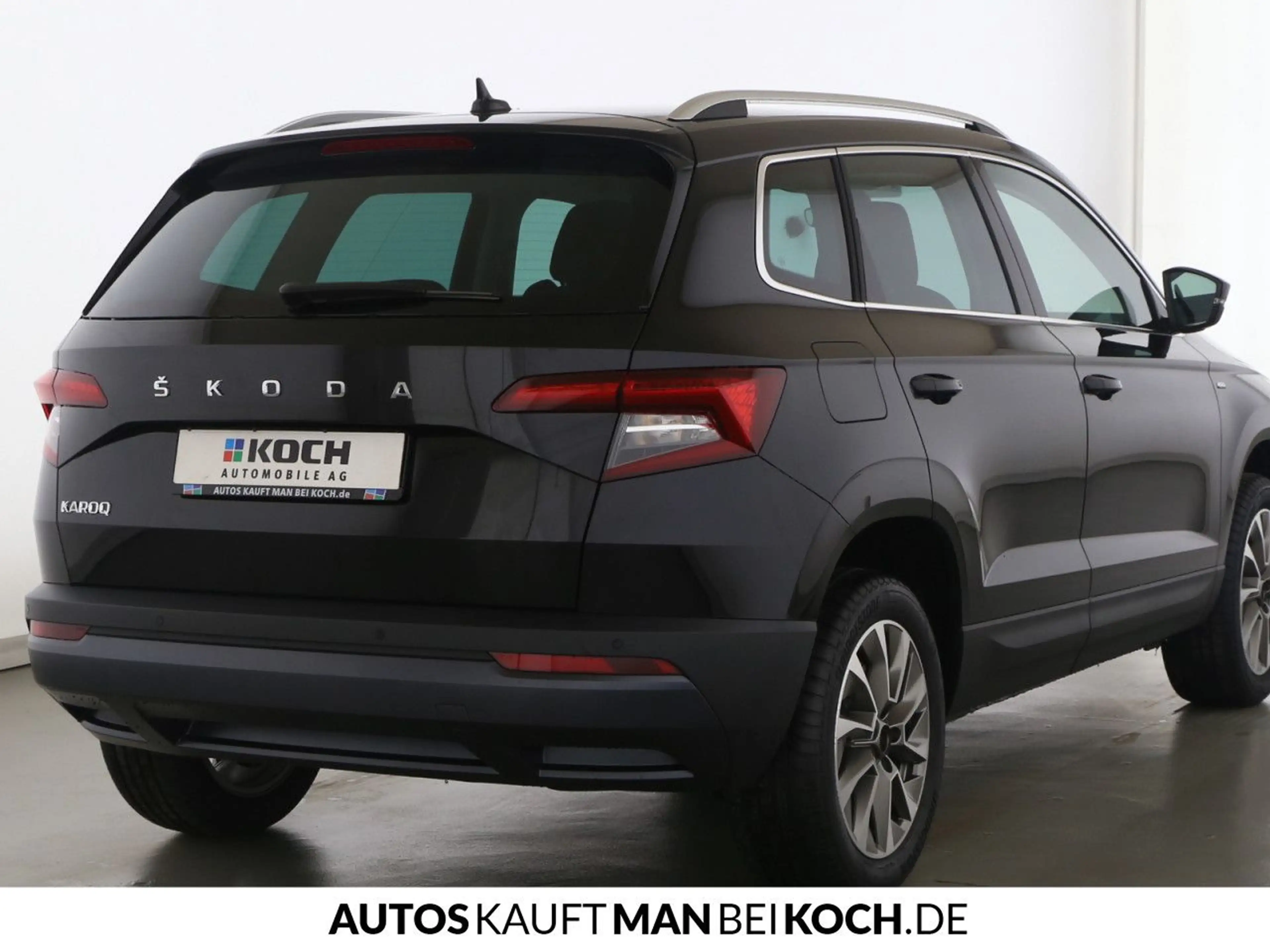 Skoda Karoq 1.5TSI DSG Clever ACC NAVI KESSY VARIOFLEX — photo 3