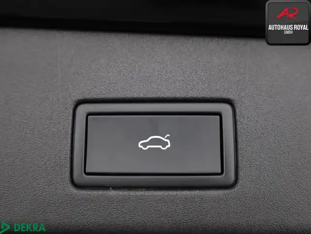 Volkswagen Id.4 view 22