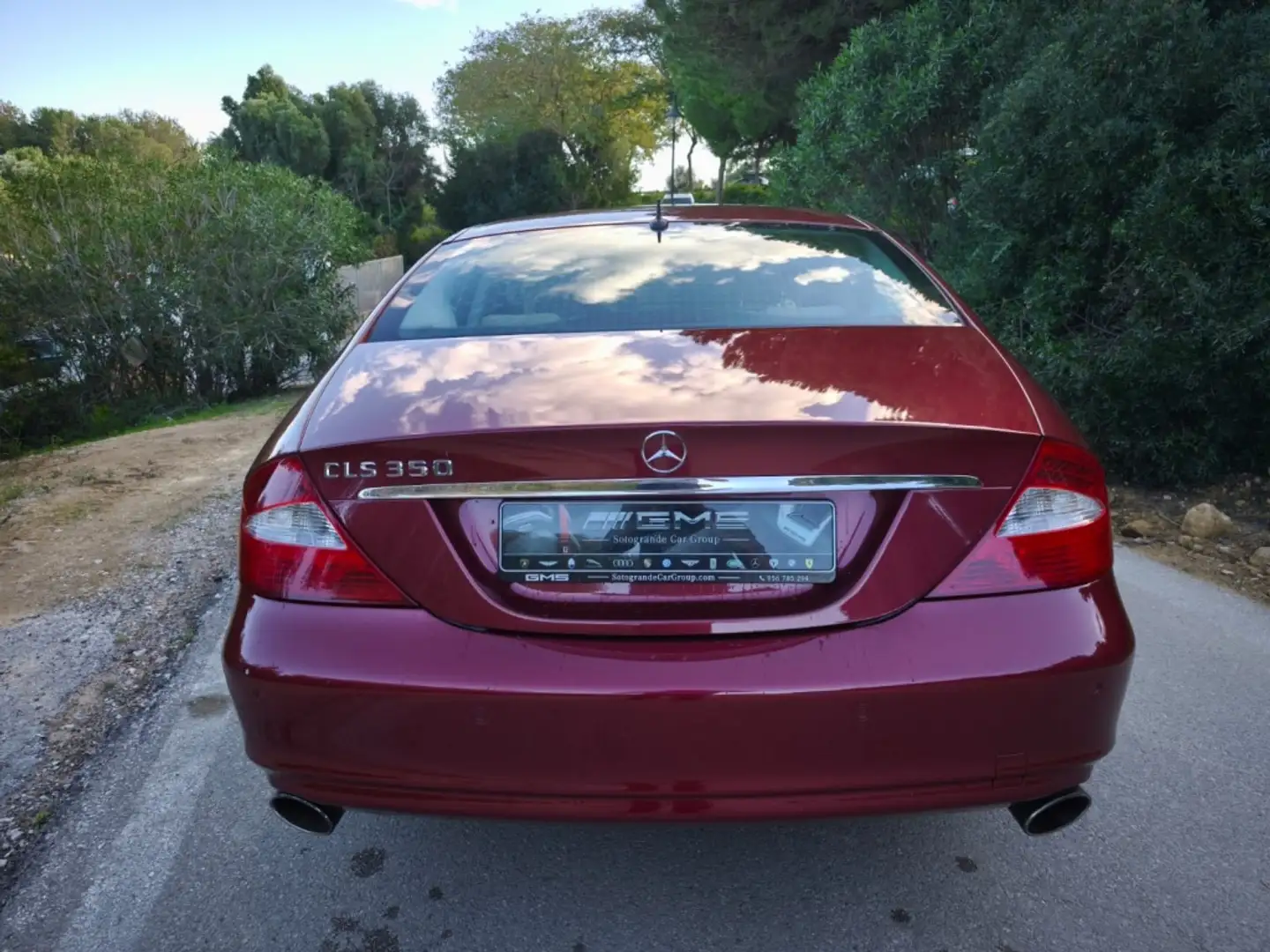 Mercedes-Benz CLS 350 Aut. Piros - 2