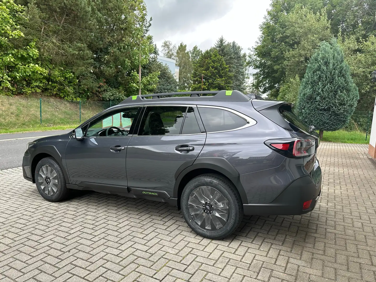 Subaru OUTBACK 2.5i Lineartronic Exclusive Cross 2025 Gris - 2