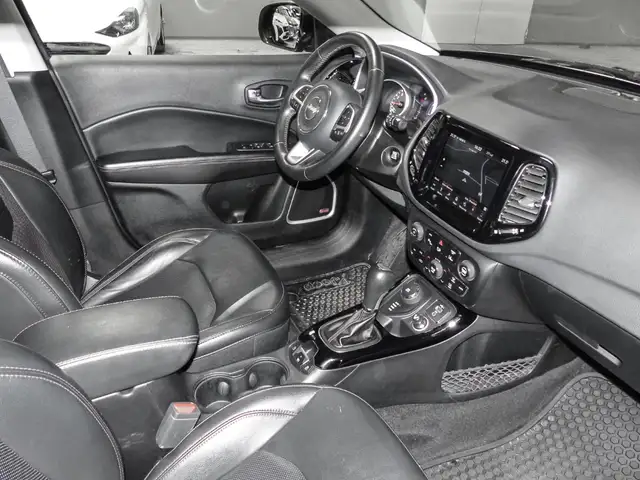 Jeep Compass view 4