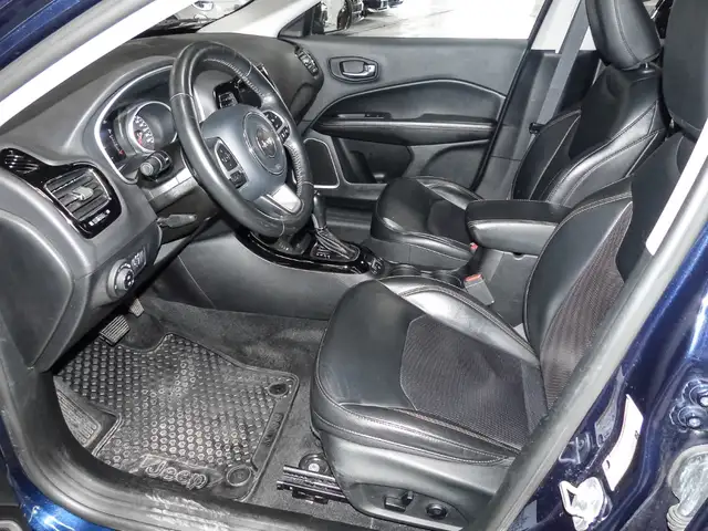 Jeep Compass view 13