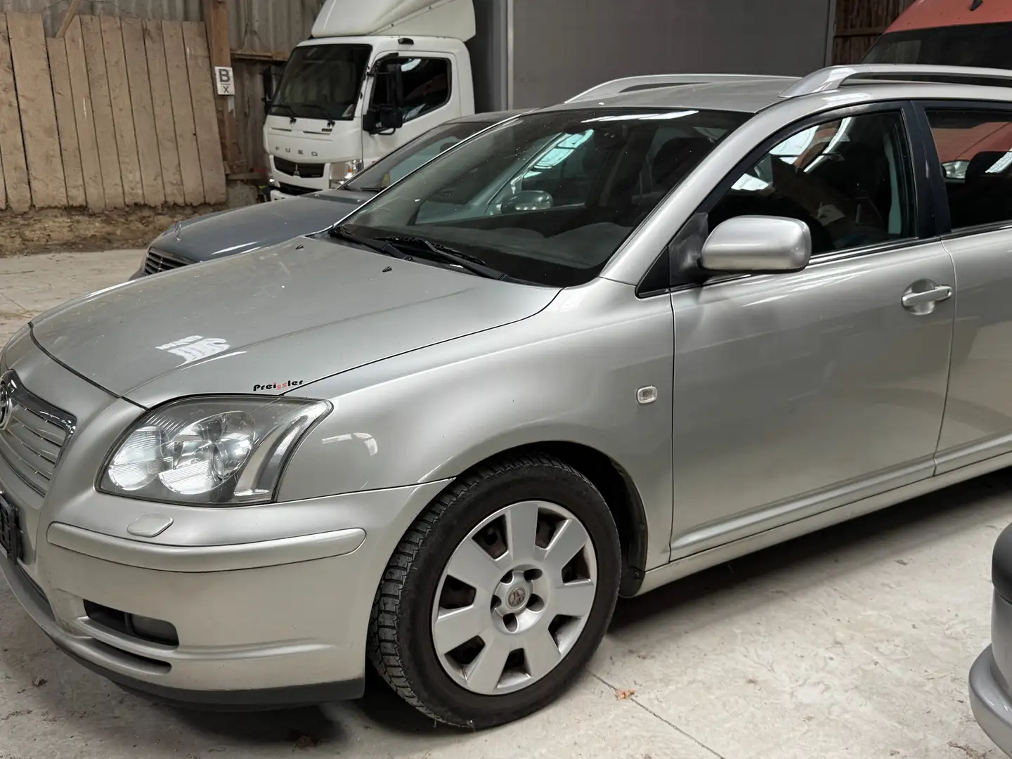 Toyota Avensis Avensis 2.0 VVT-i Combi Edition Beige - 2