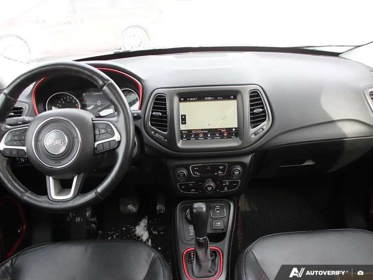Jeep Compass снимка Jeep Compass