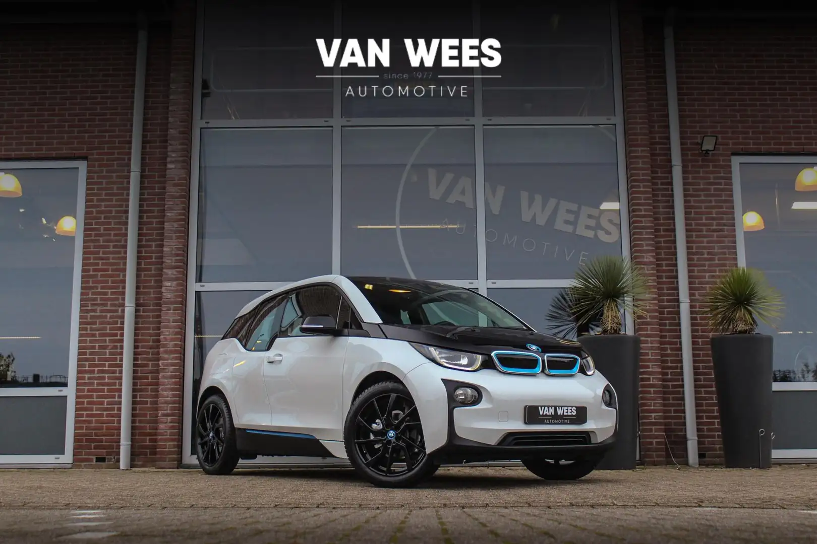 BMW i3 Basis iPerformance 22 kWh | Stoelverwarming | Crui Blanc - 1
