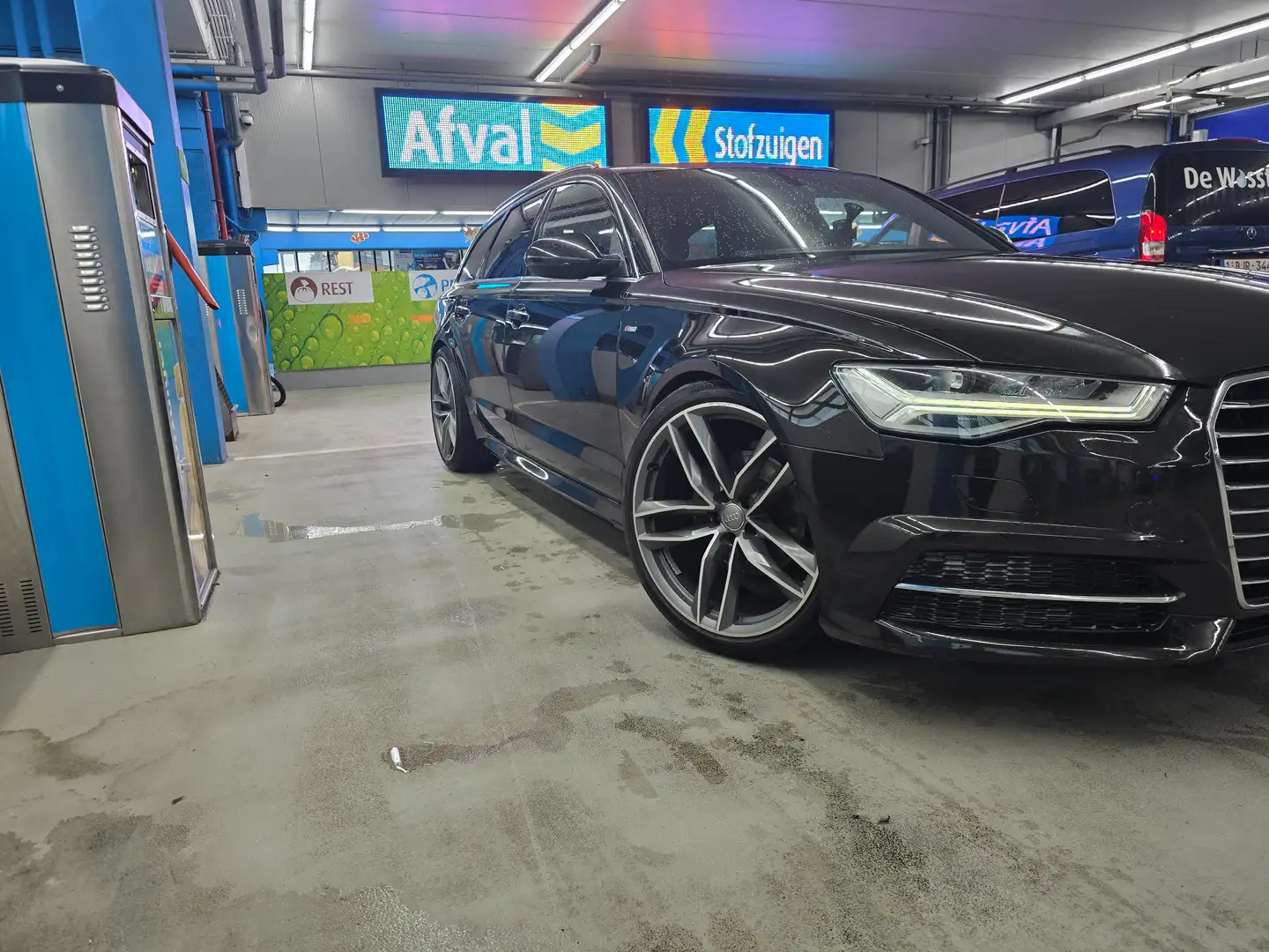 Audi A6 A6 Avant 2.0 TDI ultra S tronic Noir - 1
