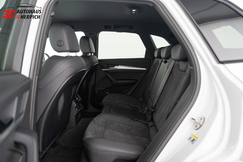 Audi Q5 40 TDI quattro S-Line RFK SHZ DAB NAVI AHK LED — photo 14