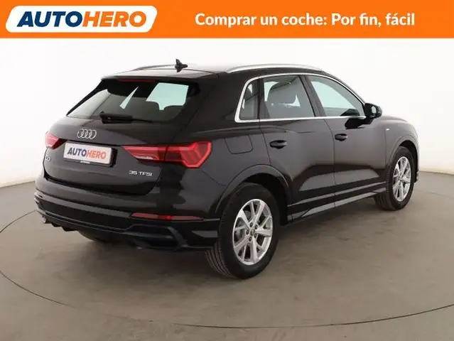 Audi Q3 view 6