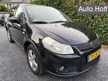 1.5 Comfort | Autom. Airco | Elekt. Ramen | LMV |
