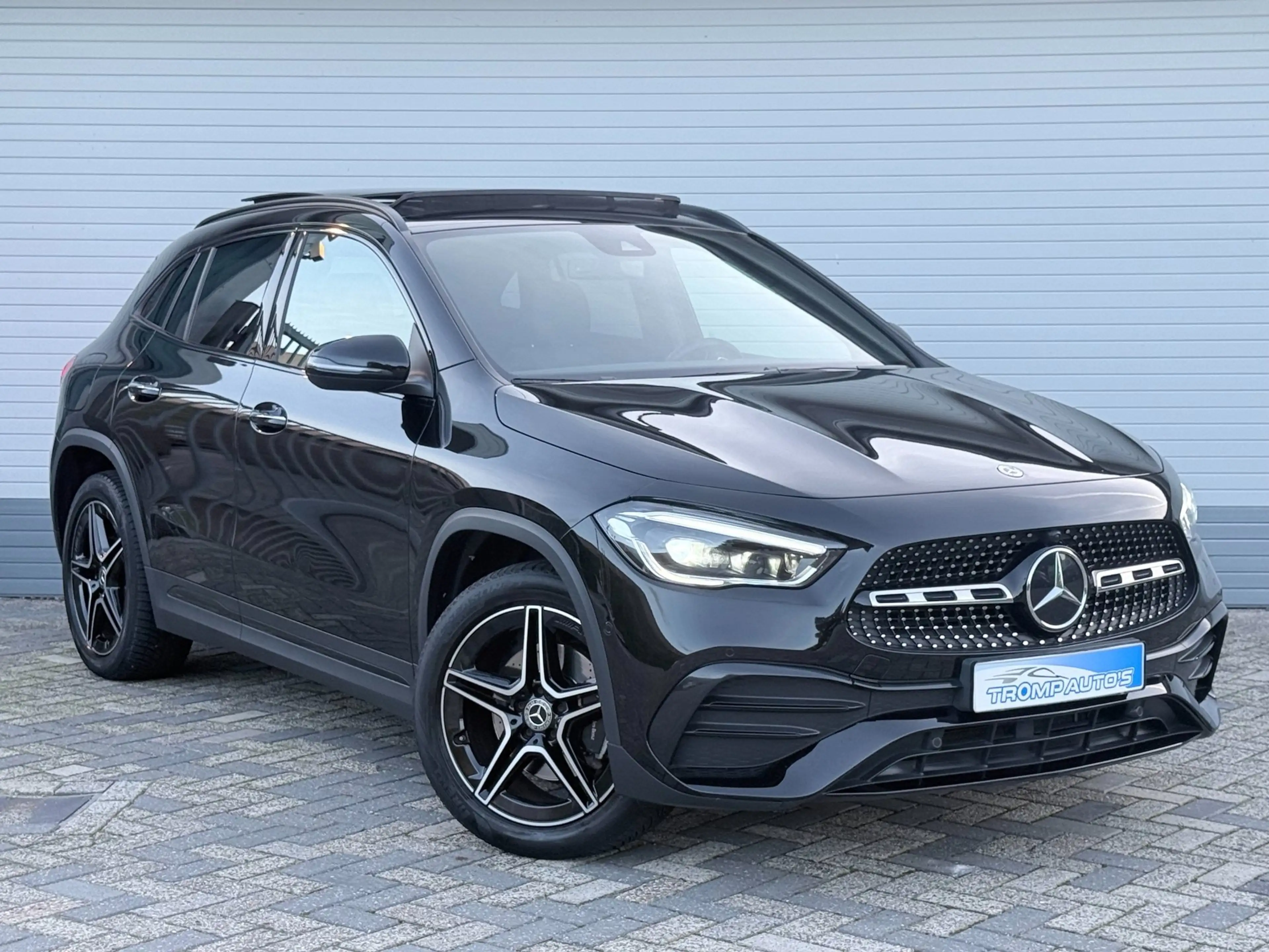 Mercedes-Benz GLA 250 e AMG Line|PANO|T.HAAK|MULTIBEAM|SFEERVER.|CARBON| — photo 10
