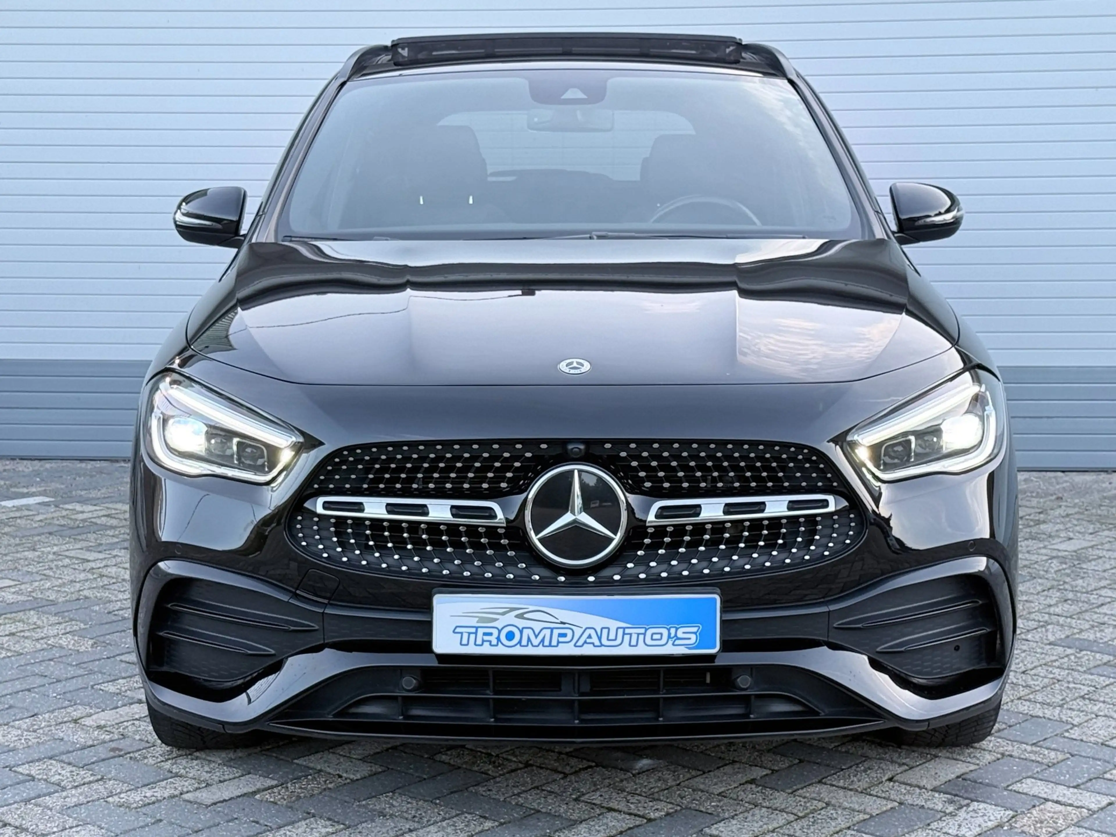 Mercedes-Benz GLA 250 e AMG Line|PANO|T.HAAK|MULTIBEAM|SFEERVER.|CARBON| — photo 15