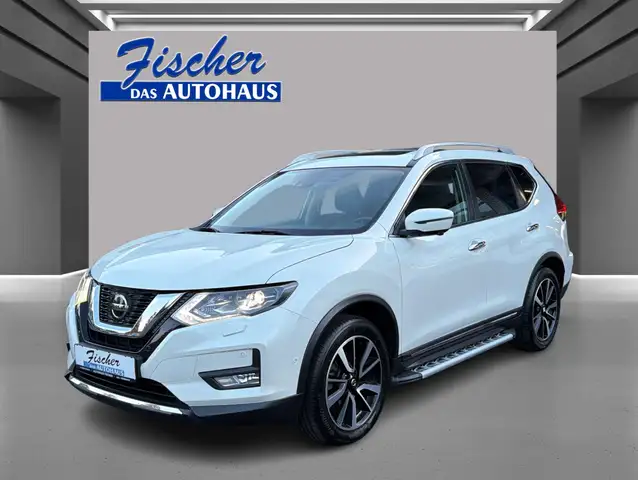 Nissan X-Trail Tekna 4x4   AHK   Leder   Navi   Pano