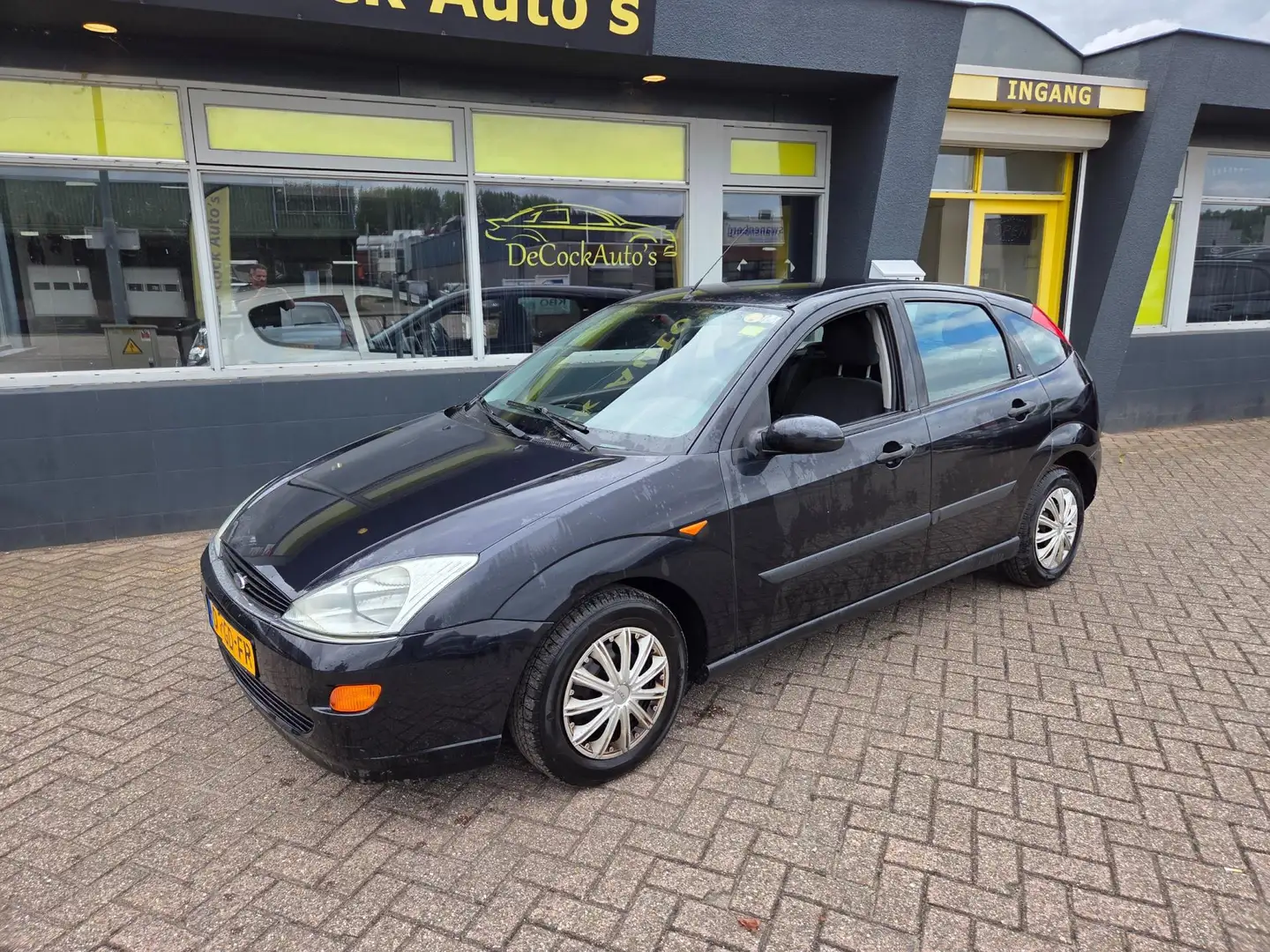 Ford Focus 1.6-16V Ghia/TREKHAAK Zwart - 2