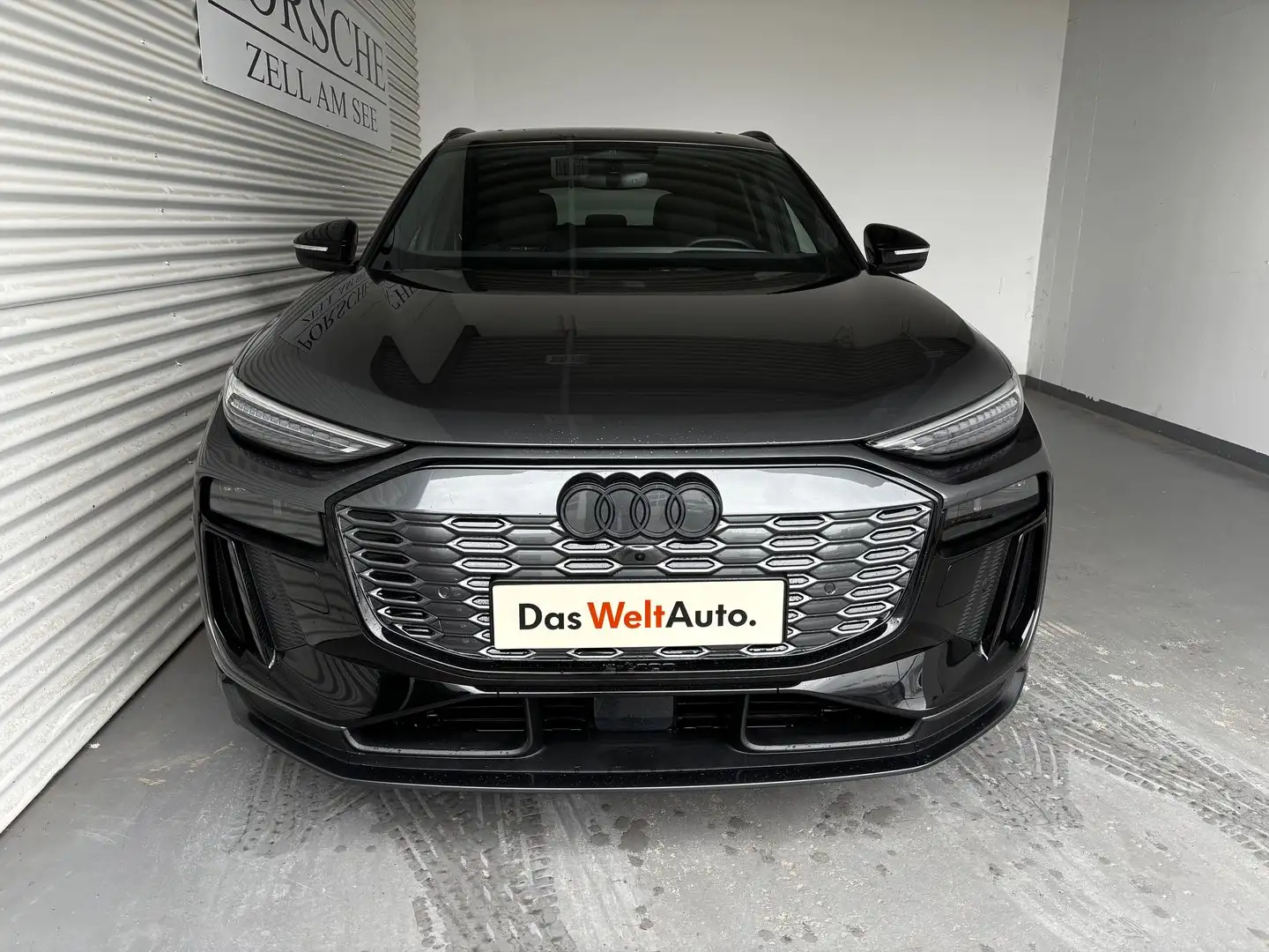 Audi Q6 e-tron quattro Grau - 2