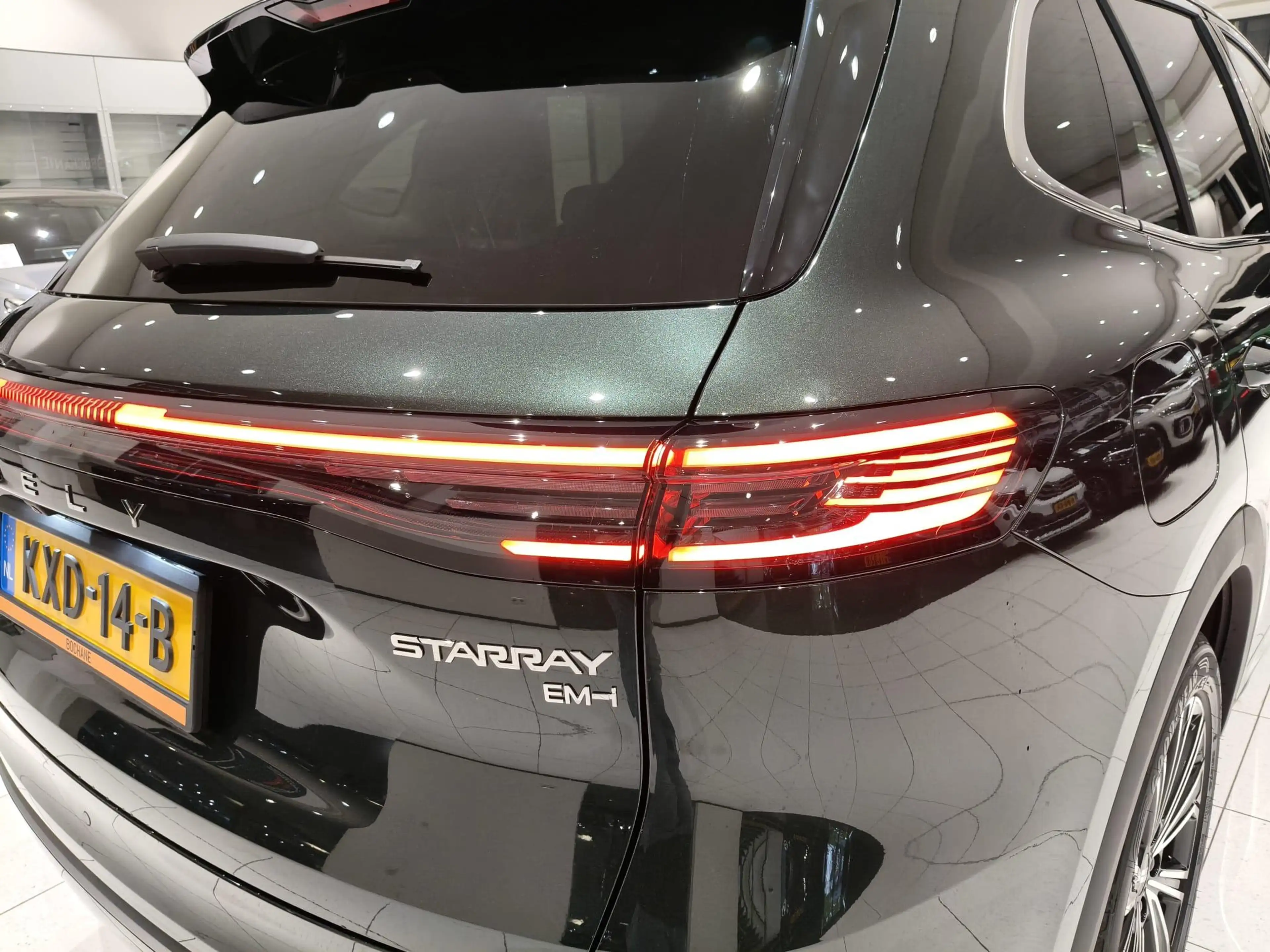 Geely Starray EM-i 1.5 Max+ 29.8 KW | Demo | Navigatie | Flyme premiu — photo 22