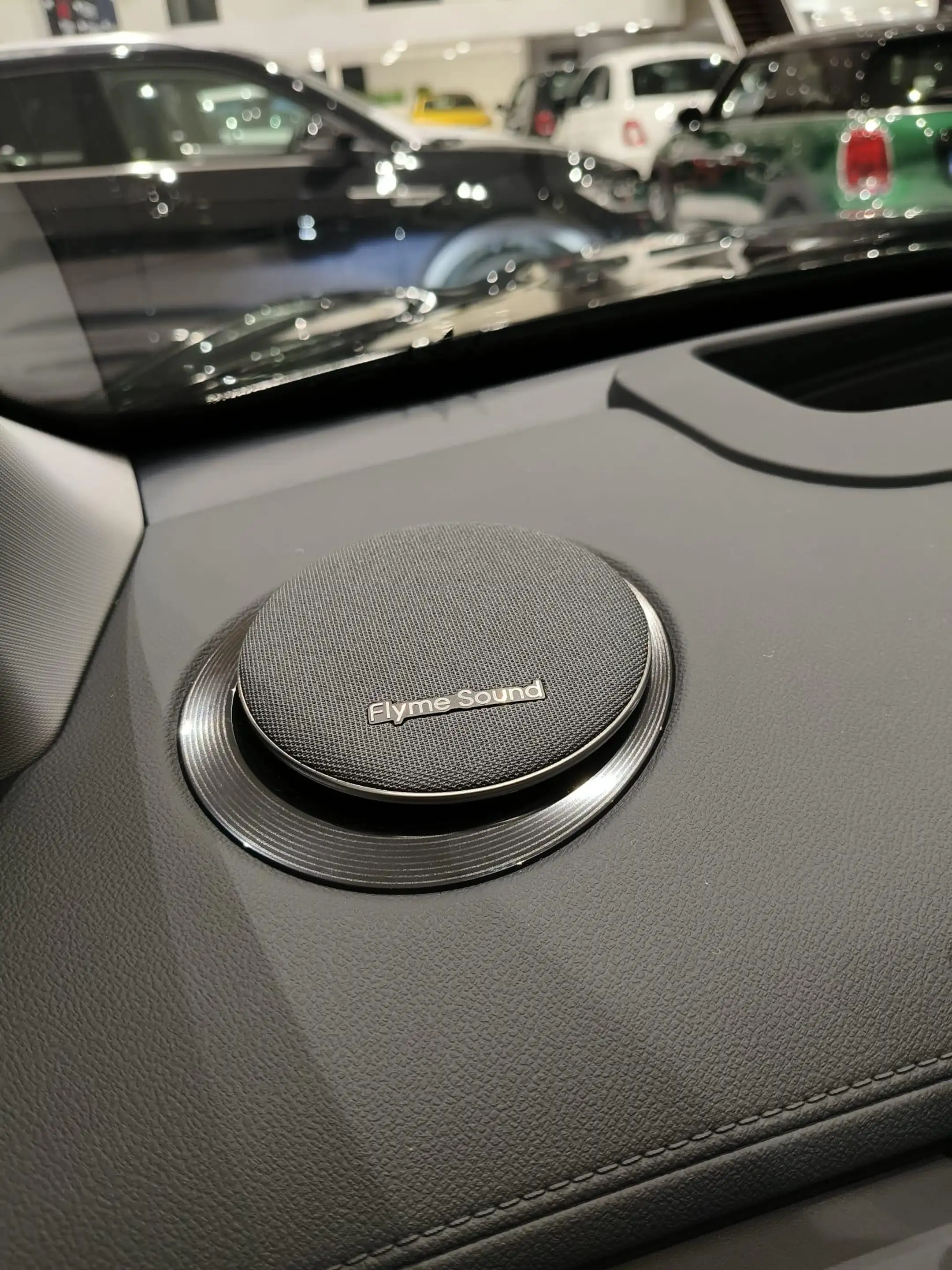 Geely Starray EM-i 1.5 Max+ 29.8 KW | Demo | Navigatie | Flyme premiu — photo 11