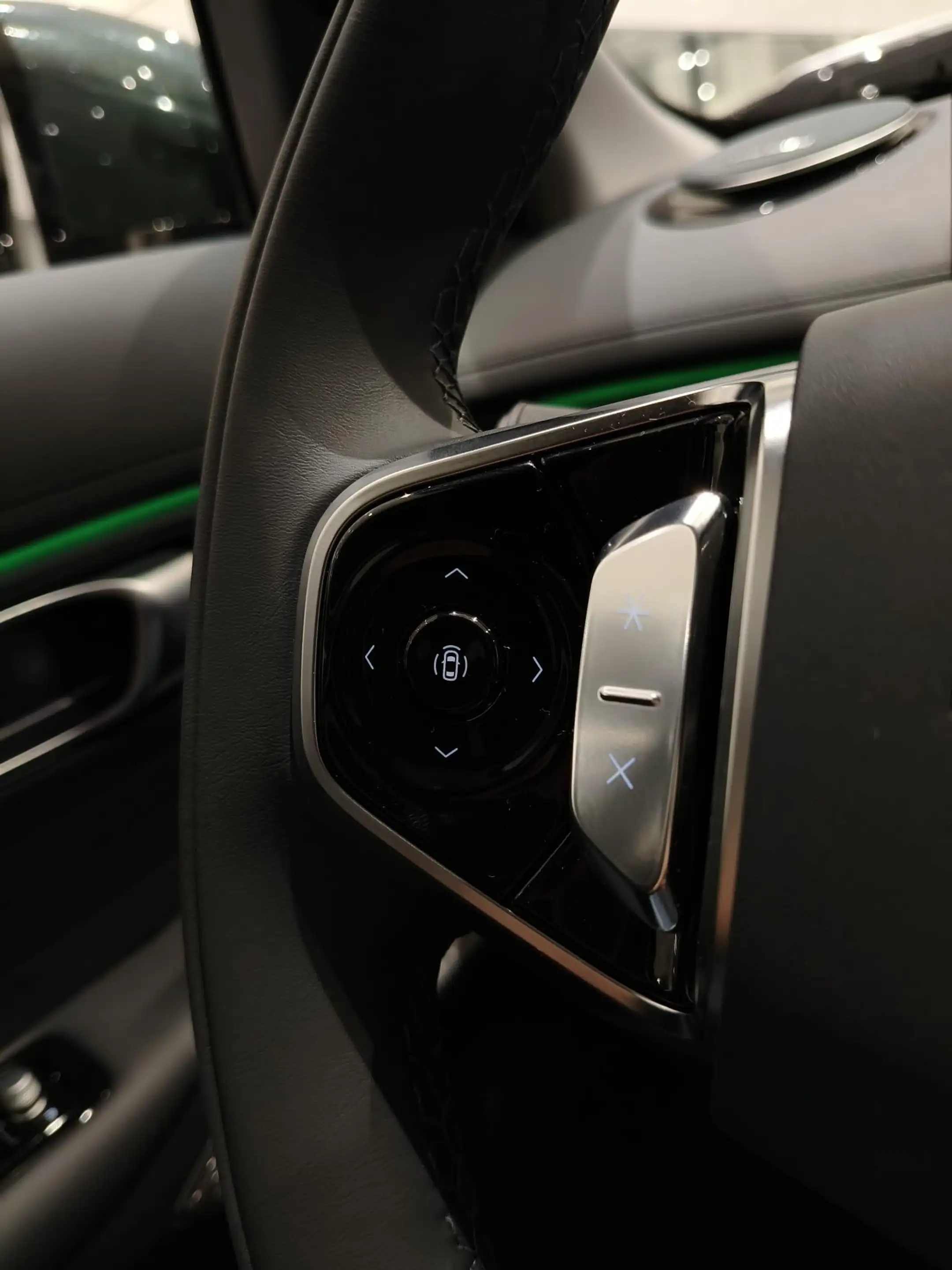 Geely Starray EM-i 1.5 Max+ 29.8 KW | Demo | Navigatie | Flyme premiu — photo 17