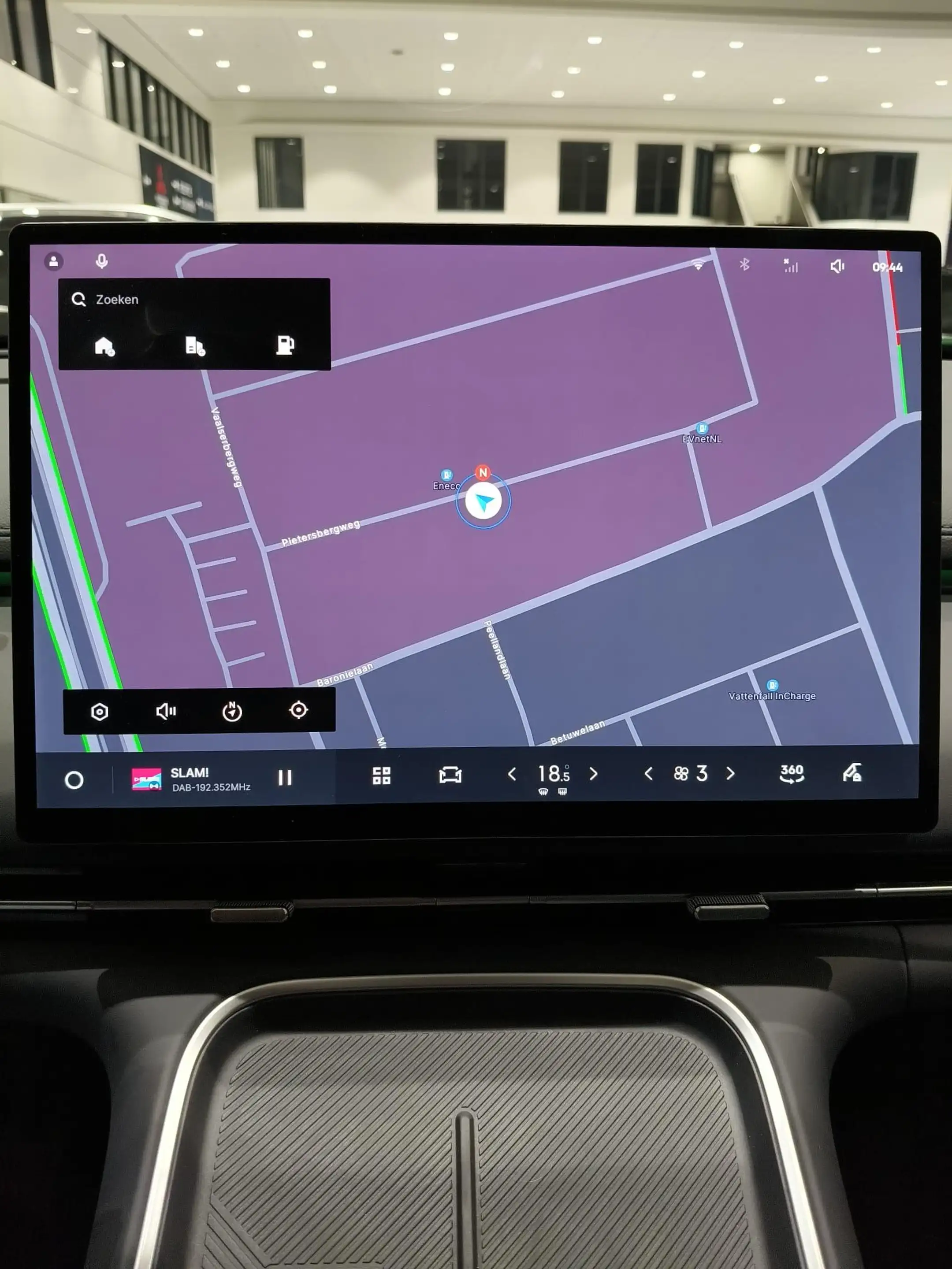 Geely Starray EM-i 1.5 Max+ 29.8 KW | Demo | Navigatie | Flyme premiu — photo 10