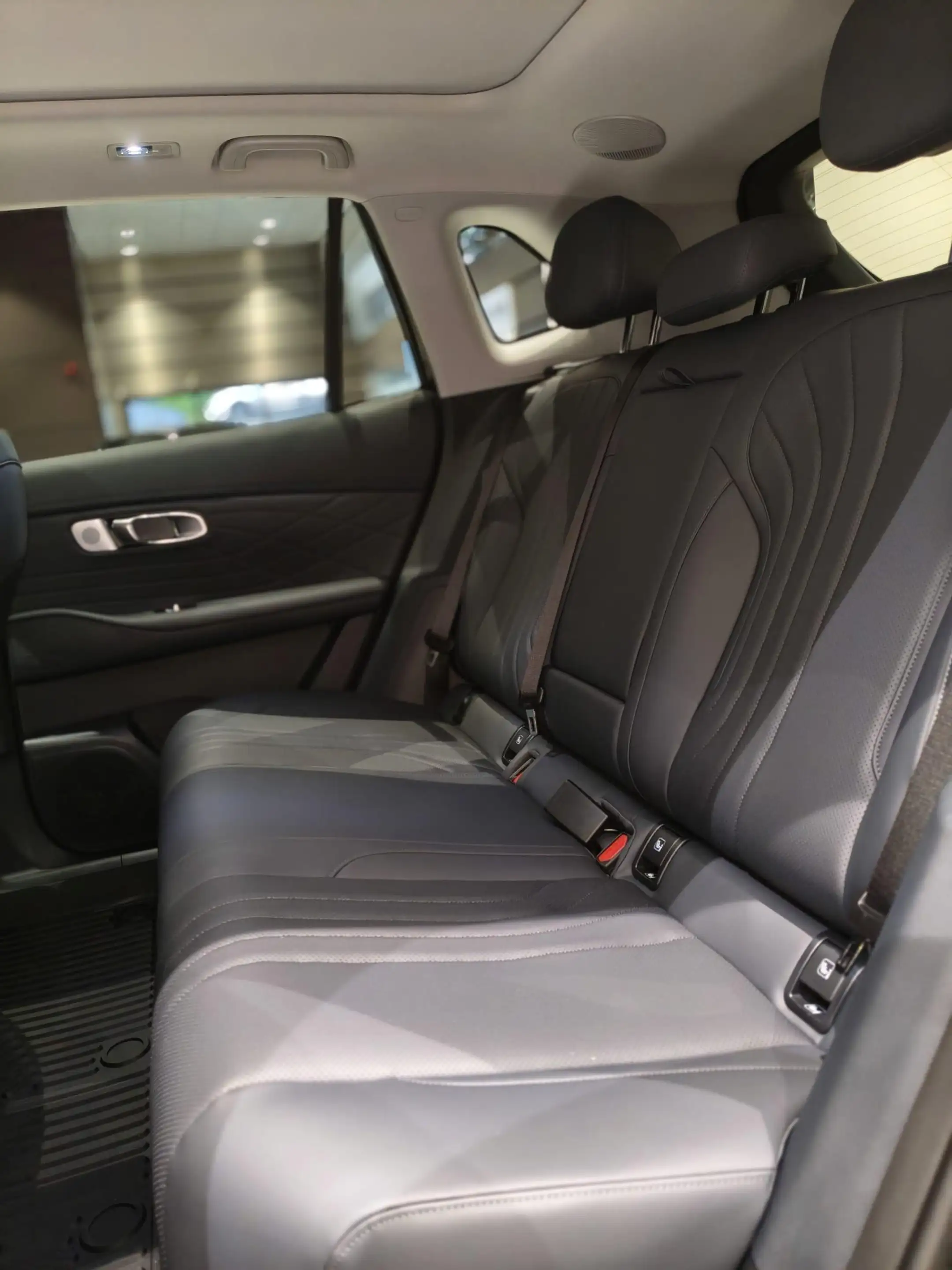 Geely Starray EM-i 1.5 Max+ 29.8 KW | Demo | Navigatie | Flyme premiu — photo 8