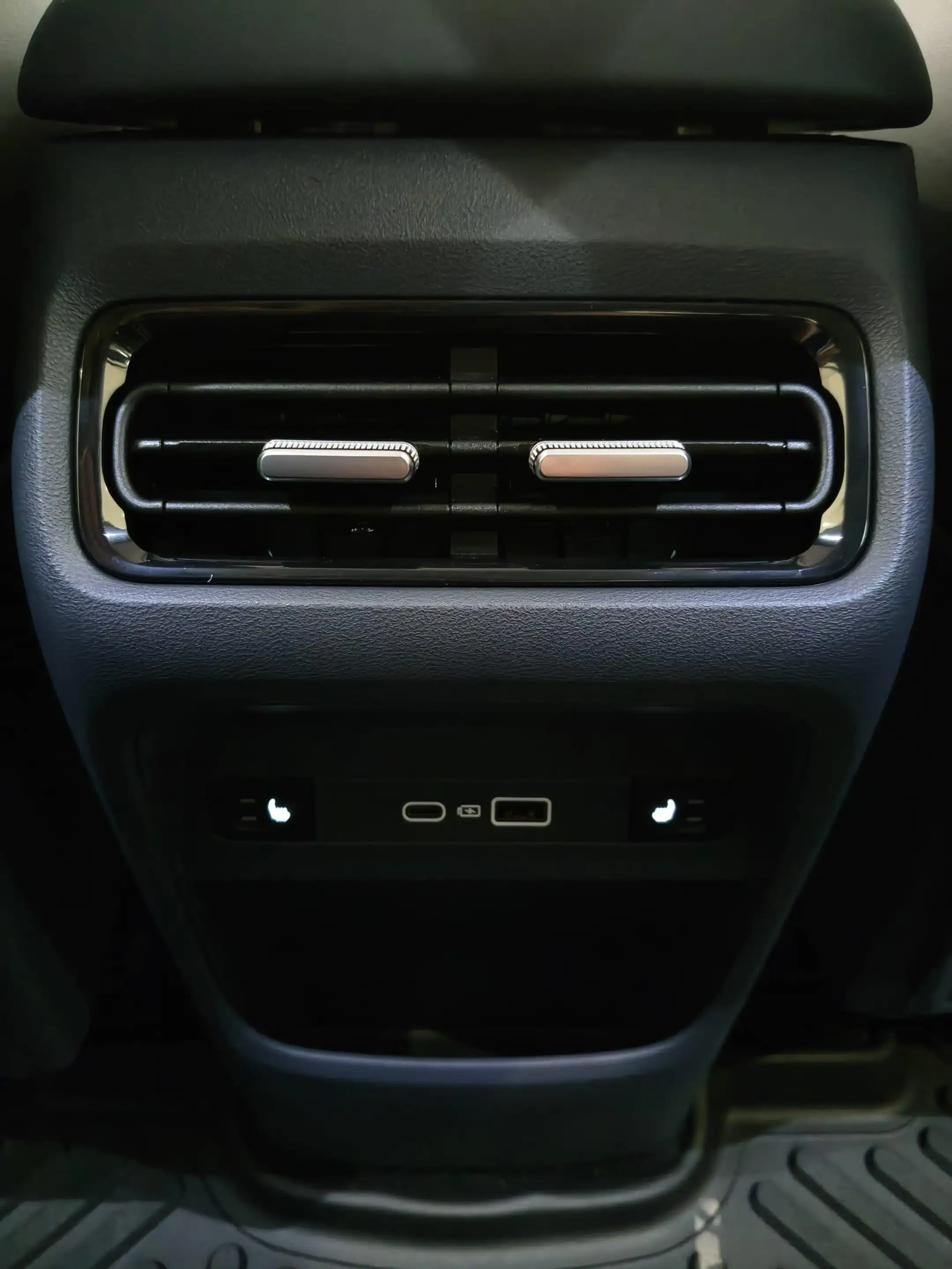 Geely Starray EM-i 1.5 Max+ 29.8 KW | Demo | Navigatie | Flyme premiu — photo 29